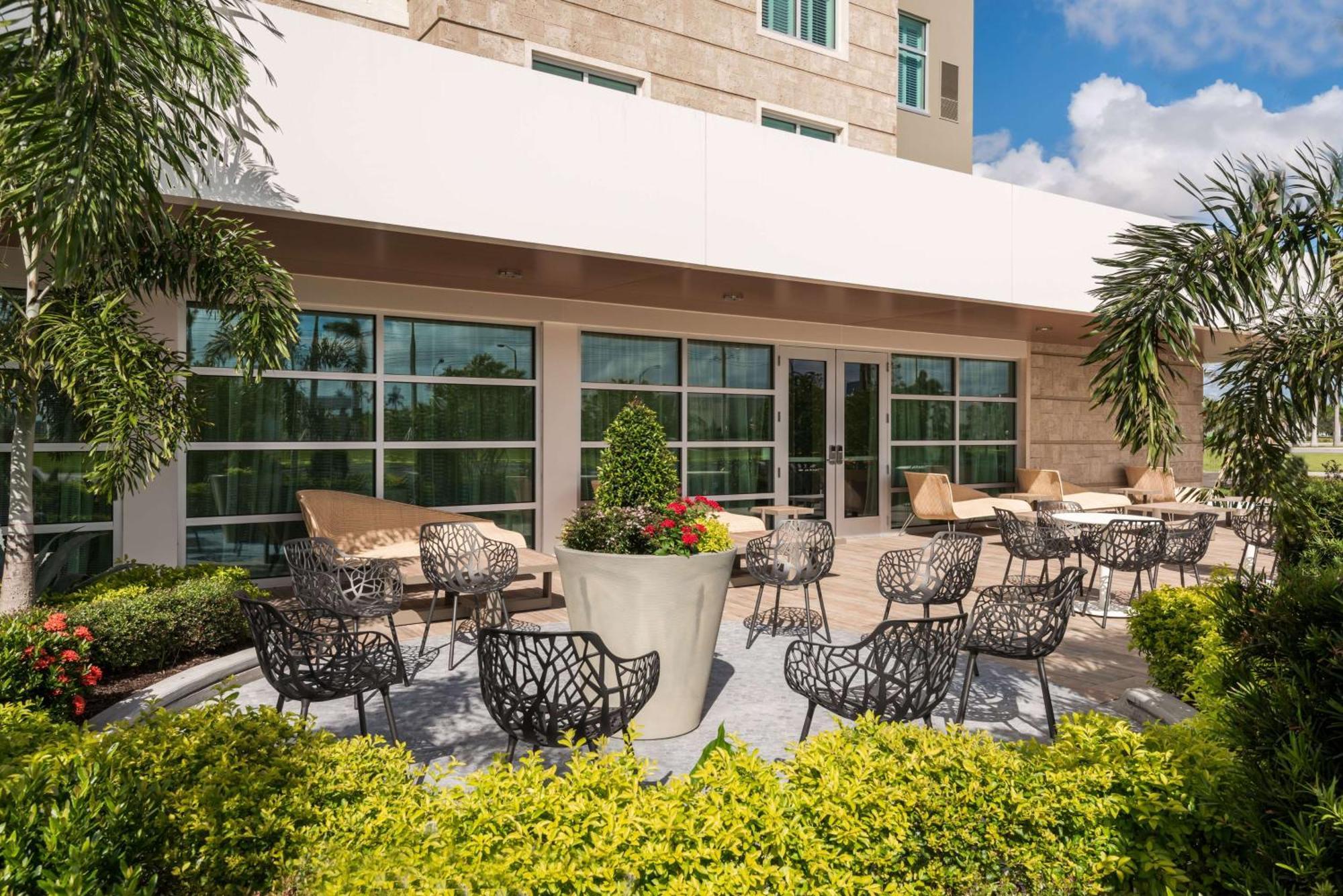 Homewood By Hilton Sarasota-lakewood Ranch 3* The Meadows